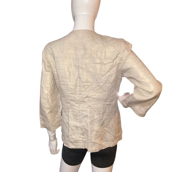 Chico's FOILED LINEN JACKET
Beige Gold Shimmer
100% Linen 3/4
Sleeve Full Zip - Picture 6 of 9